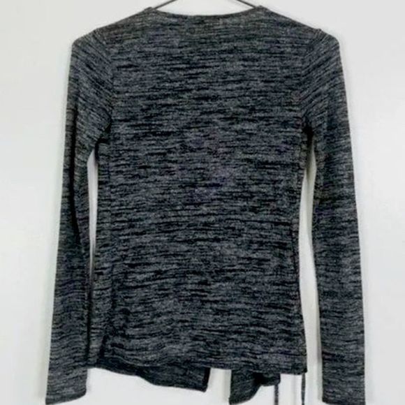 Aritzia Wilfred Free Heather Grey Katsia Ballet Wrap Top Sz. Medium - Picture 7 of 9